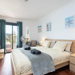  Apartment Buho Cristianos